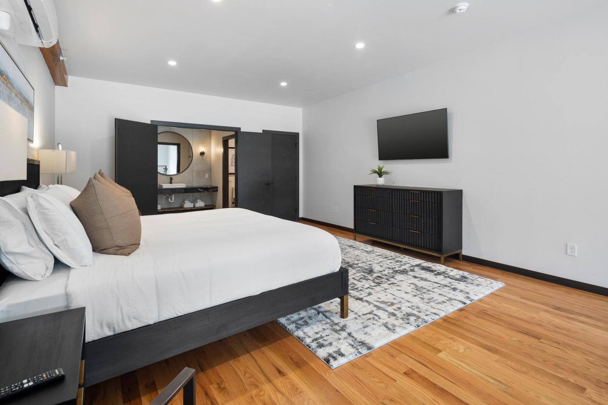 شقة Mcgregor & Main - Luxury Lofts هيل سيتي المظهر الخارجي الصورة