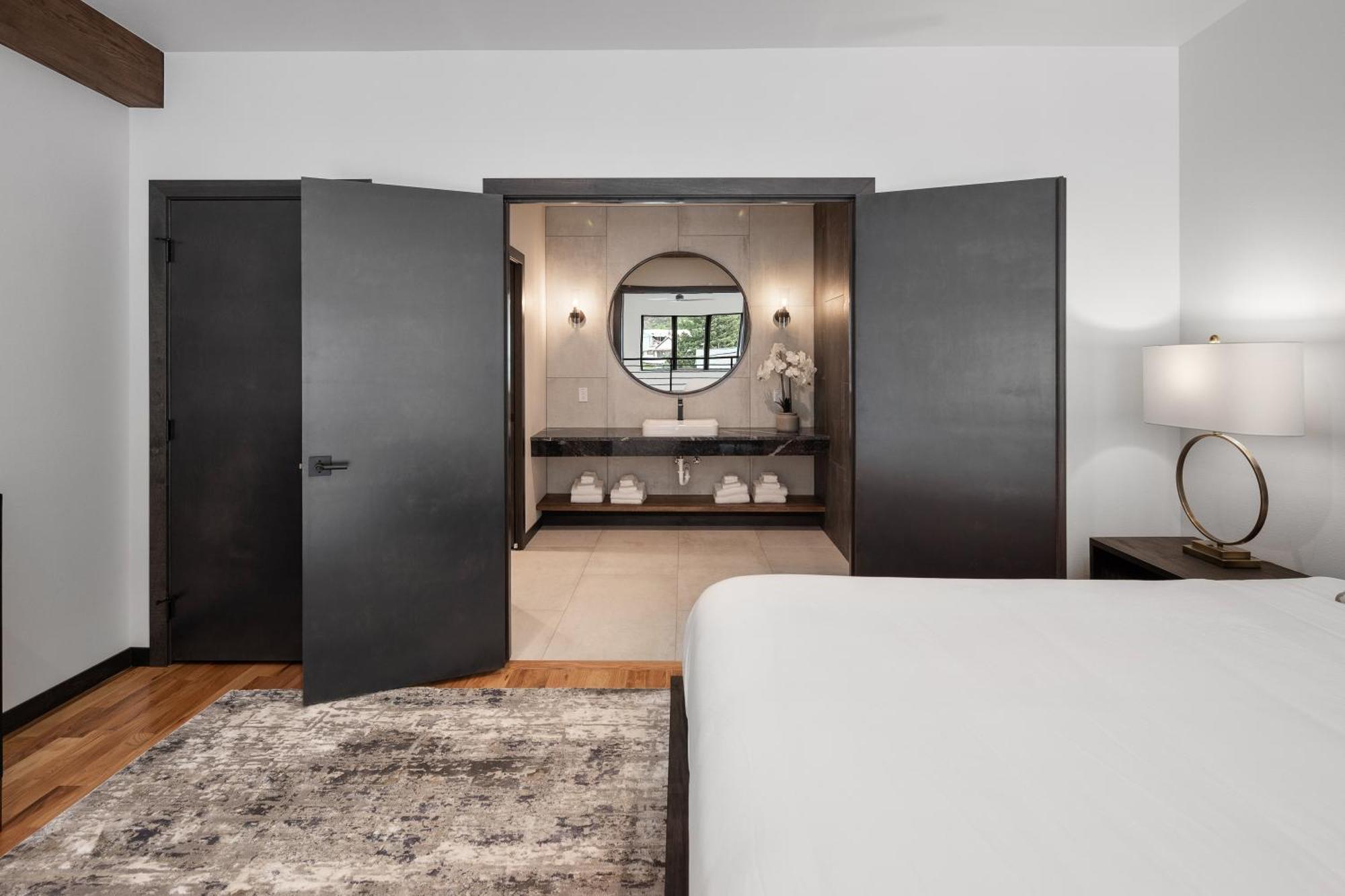 شقة Mcgregor & Main - Luxury Lofts هيل سيتي المظهر الخارجي الصورة
