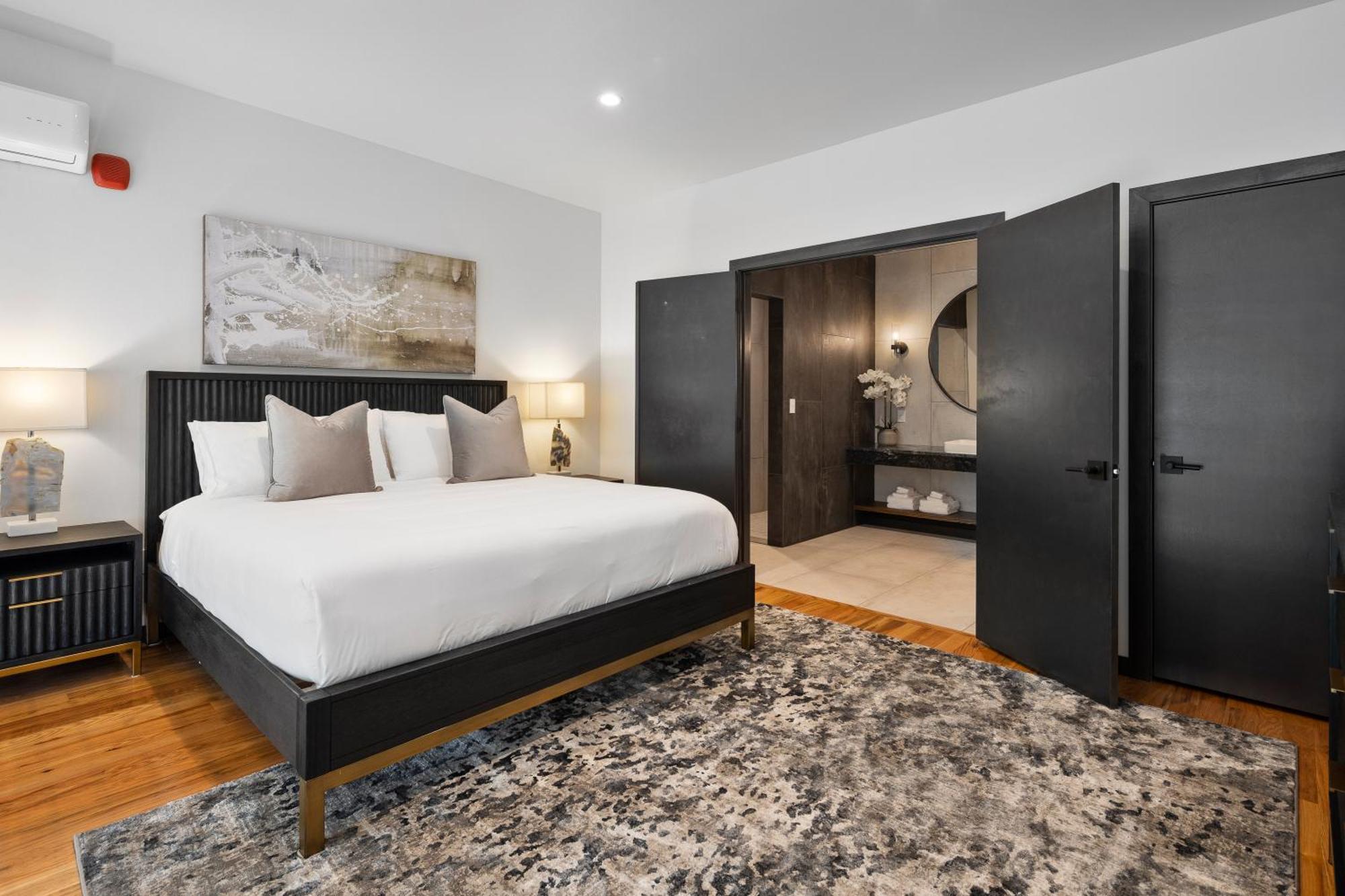 شقة Mcgregor & Main - Luxury Lofts هيل سيتي المظهر الخارجي الصورة