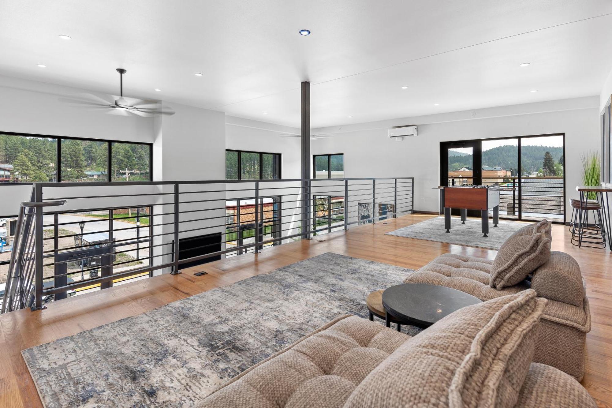 شقة Mcgregor & Main - Luxury Lofts هيل سيتي المظهر الخارجي الصورة